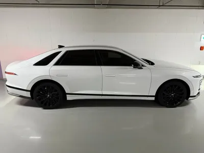 Hyundai Grandeur 2023, 52823 км, за 21900000 KRW