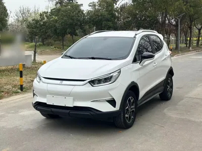 BYD Yuan · 2023 год