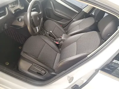 Skoda Octavia 2018, 161800 км, за 49450.89 CNY - фото 18