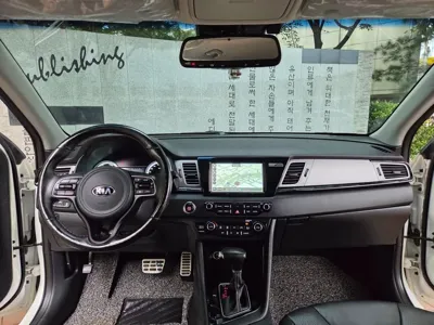 Kia Niro 2018, 51867 км, за 15490000 KRW - фото 9