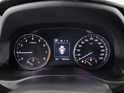 Hyundai Avante 2016, 100209 км, за 9700000 KRW - фото 6