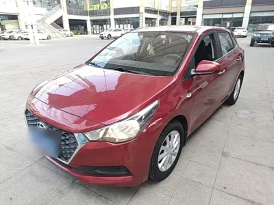 Hyundai Verna RV 2018, 68500 км, за 18100 CNY