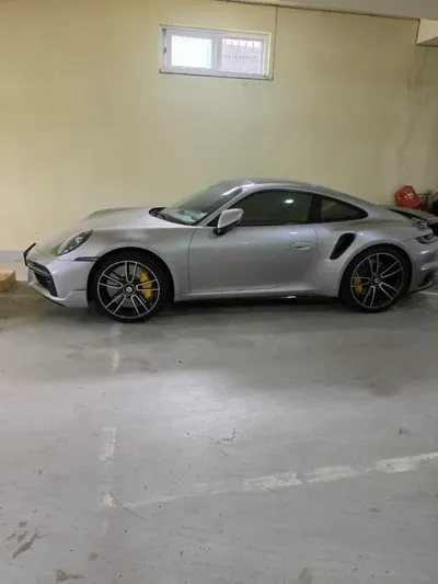Porsche 911 · 2021 год