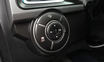 KG_Mobility_Ssangyong KORANDO 2017, 152108 км, за 6800000 KRW - фото 28
