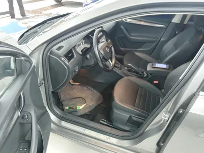 Skoda Octavia 2017, 99200 км, за 50197.09 CNY - фото 19