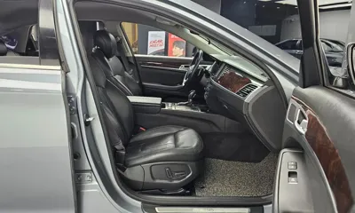 Hyundai Genesis 2016, 163882 км, за 8800000 KRW - фото 12