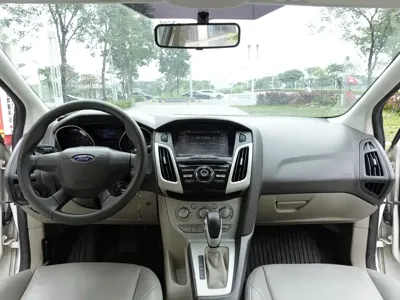 Ford Focus 2015, 90000 км, за 13600 CNY - фото 8