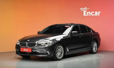 BMW 5-Series · 2019 год