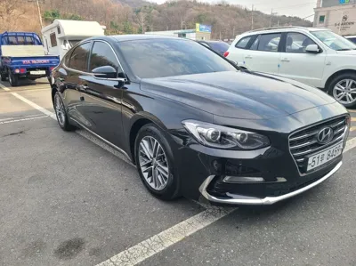 Hyundai Grandeur 2017, 28000 км, за 17700000 KRW