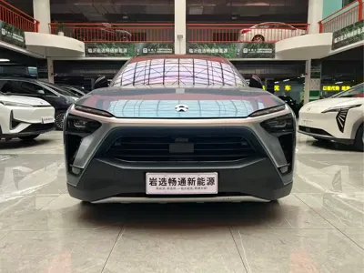 Nio ES8 2020, 120000 км, за 146800 CNY