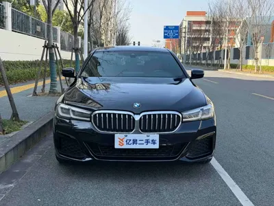 BMW 5 Series (Import) 2021, 60000 км, за 173000 CNY