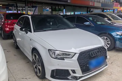 Audi A3 2017, 118600 км, за 74097.87 CNY - фото 3