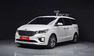 Kia Canival · 2019 год