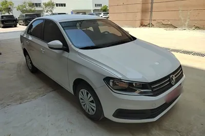 Volkswagen Santana 2021, 53800 км, за 44315.96 CNY