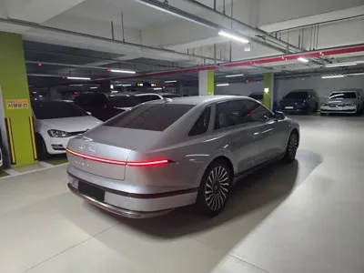 Hyundai Grandeur 2023, 50894 км, за 31000000 KRW