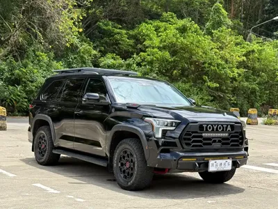 Toyota Sequoia 2024, 68000 км, за 718000 CNY