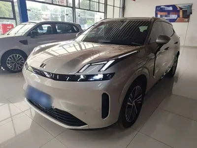 Lynk & Co 08 EM-P 2024, 10000 км, за 139100 CNY