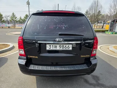 Kia Canival 2014, 263140 км, за 3300000 KRW