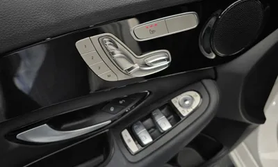 Mercedes-Benz C-Class 2018, 86357 км, за 15600000 KRW - фото 17