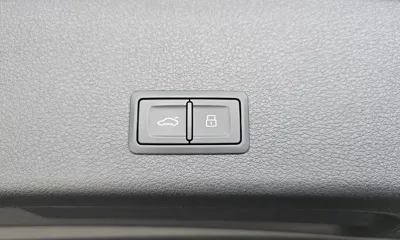 Audi e-tron 2022, 41004 км, за 46500000 KRW - фото 34