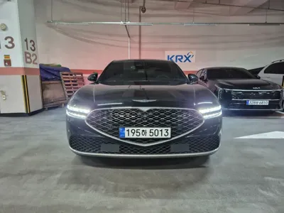 Genesis G90 2023, 49000 км, за 43280000 KRW
