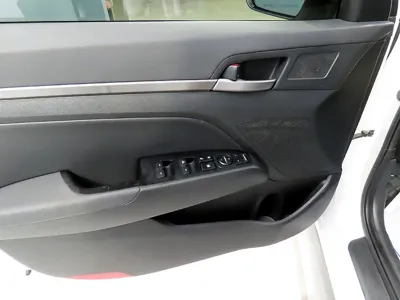 Hyundai Avante 2016, 119317 км, за 7800000 KRW - фото 13