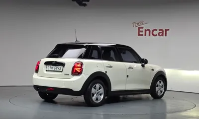MINI Cooper 2019, 65689 км, за 14700000 KRW