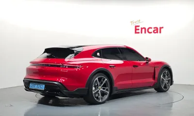 Porsche Taycan 2022, 8219 км, за 129000000 KRW