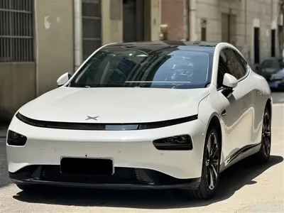 Xpeng P7 · 2021 год