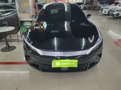 BYD Han 2024, 72600 км, за 111400 CNY