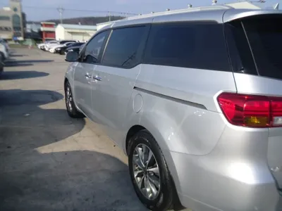 Kia Canival 2015, 252527 км, за 5800000 KRW