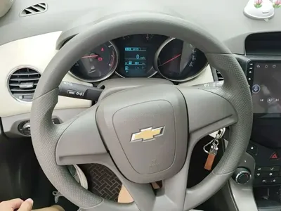 Chevrolet Cruze 2015, 87500 км, за 17400 CNY - фото 11