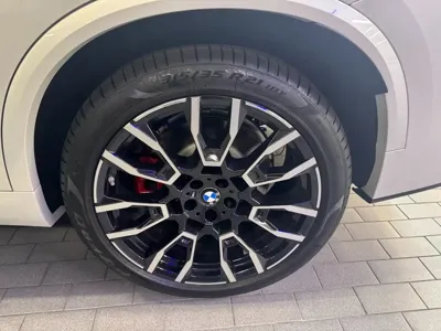 BMW X5 2025, 1450 км, за 85580000 KRW - фото 20