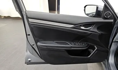 Honda Civic 2017, 91464 км, за 12500000 KRW - фото 24