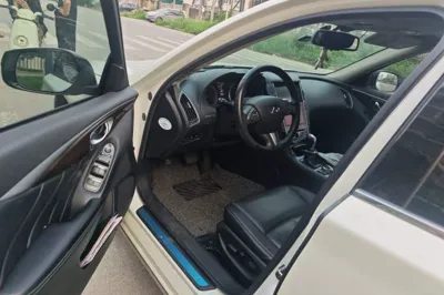 Infiniti Q50L 2015, 130500 км, за 41412.09 CNY - фото 16
