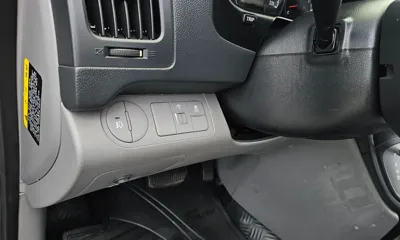 Hyundai Starex 2017, 192625 км, за 8500000 KRW - фото 18
