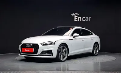 Audi A5 · 2019 год