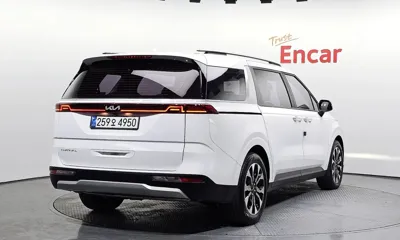 Kia Canival 2022, 21672 км, за 25900000 KRW