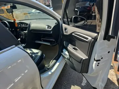 Citroen C4L 2015, 143900 км, за 15800 CNY - фото 20