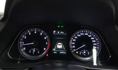 Hyundai Sonata 2022, 43923 км, за 21990000 KRW - фото 8