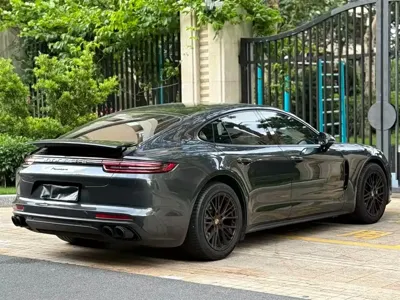 Porsche Panamera 2017, 80000 км, за 438000 CNY - фото 5