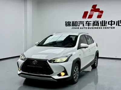 Toyota Yaris L · 2022 год