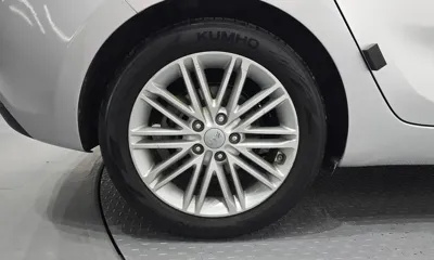 Kia Carens 2017, 133095 км, за 8700000 KRW - фото 5