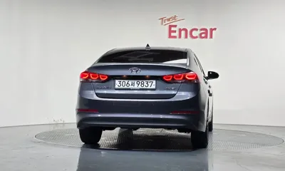 Hyundai Avante 2016, 93647 км, за 7200000 KRW