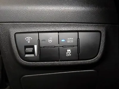 Hyundai Veloster 2014, 130030 км, за 5200000 KRW - фото 13