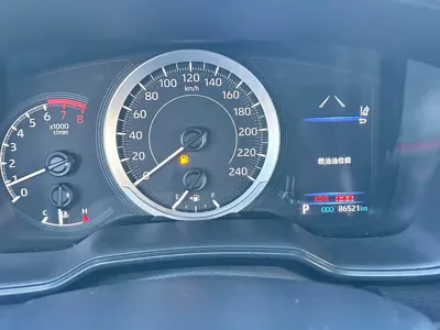 Toyota Corolla 2020, 86000 км, за 47800 CNY - фото 15