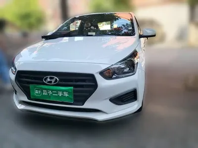 Hyundai Verna 2020, 33100 км, за 27100 CNY