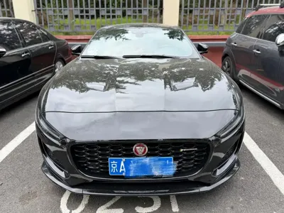 Jaguar F-Type 2023, 20000 км, за 335000 CNY