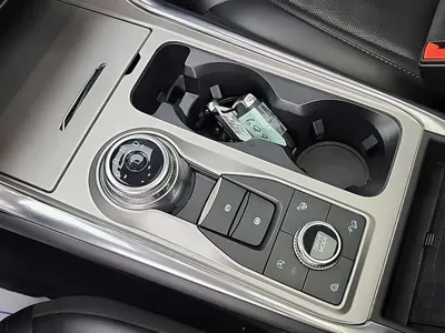 Ford Explorer 2022, 33850 км, за 35900000 KRW - фото 8