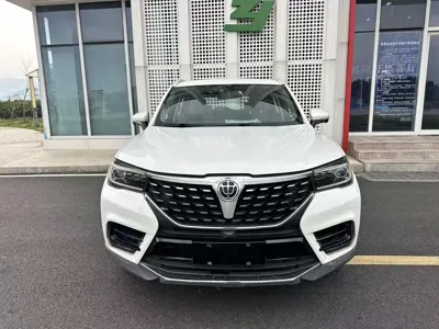 Zhonghua V7 2018, 68000 км, за 31800 CNY